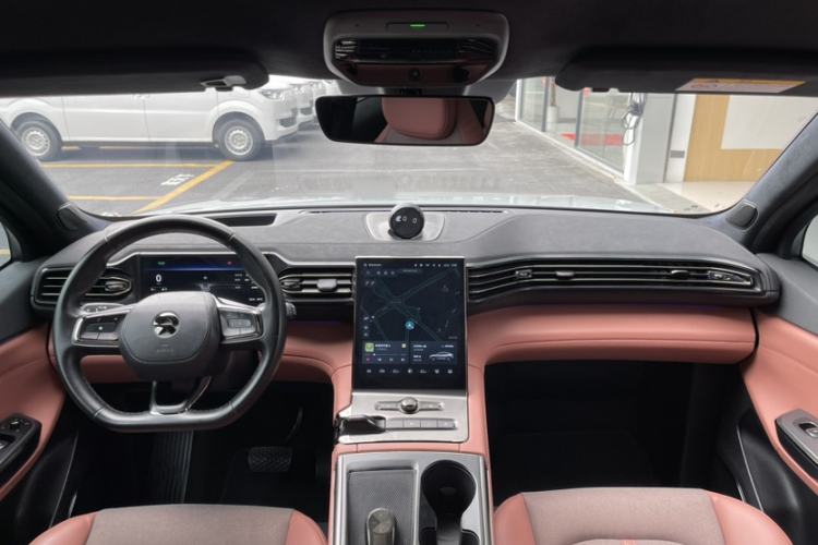Used Nio EC6 2020 605 km Sport Edition Interior 12