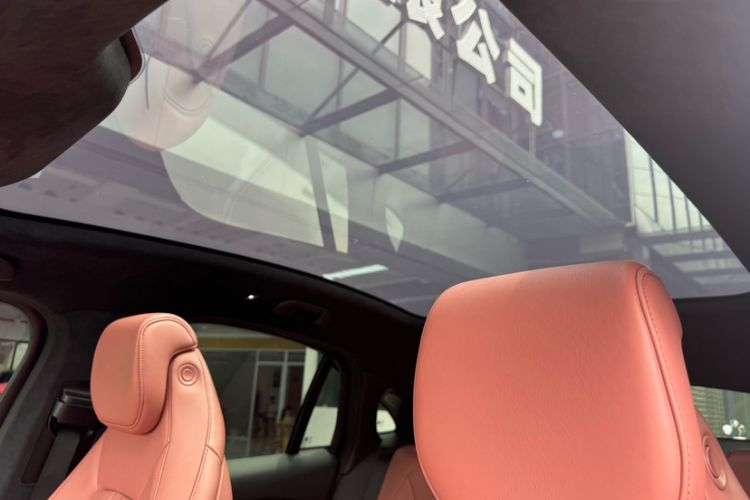 Used Nio EC6 2020 615 km Performance Edition Interior 2