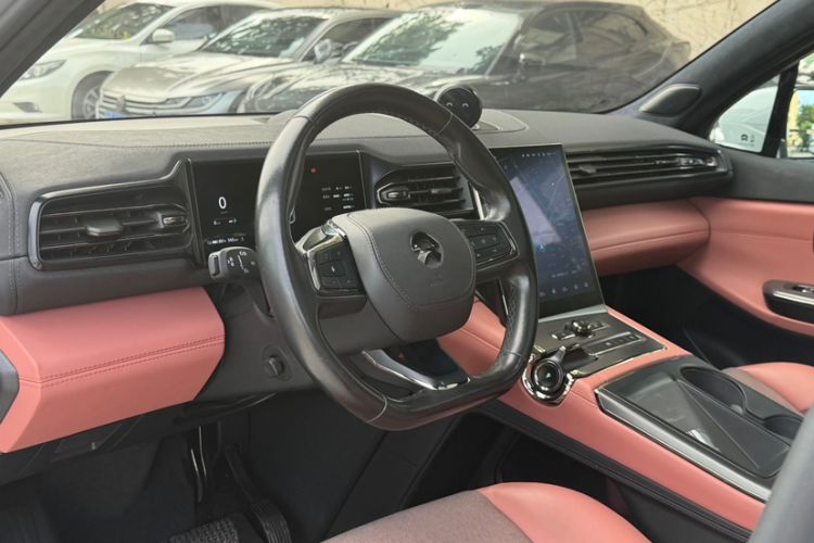 Used Nio EC6 2020 465 km Sport Edition Interior 2
