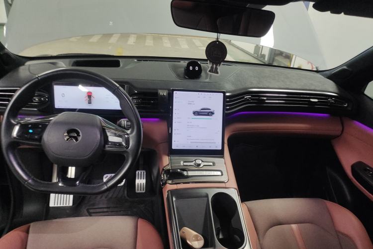 Used Nio EC6 2020 615 km Performance Edition Interior 2