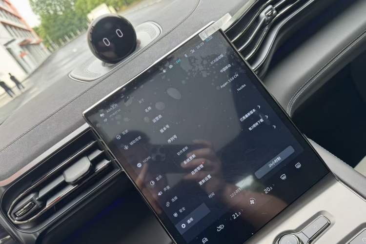 Used Nio EC6 2020 605 km Sport Edition Interior 3