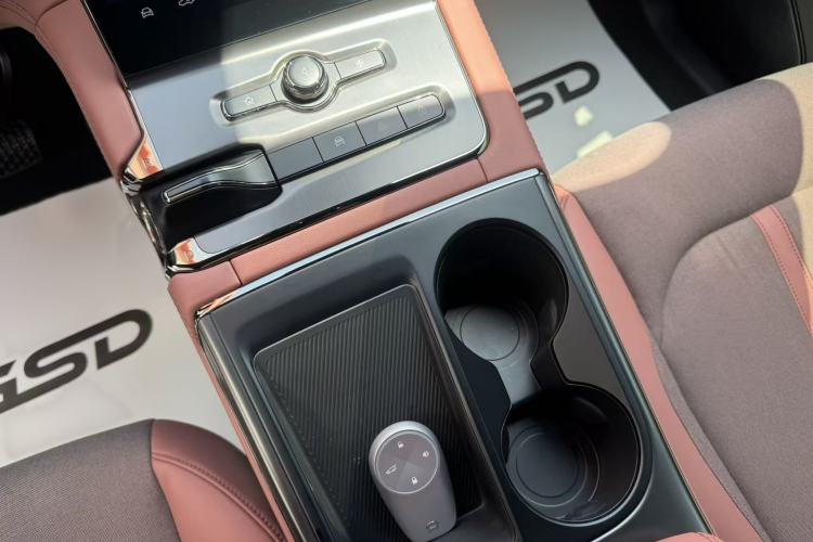 Used Nio EC6 2020 605 km Sport Edition Interior 3