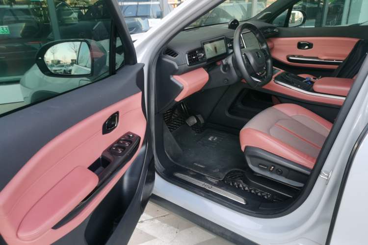 Used Nio EC6 2020 440 km Performance Version Interior 3