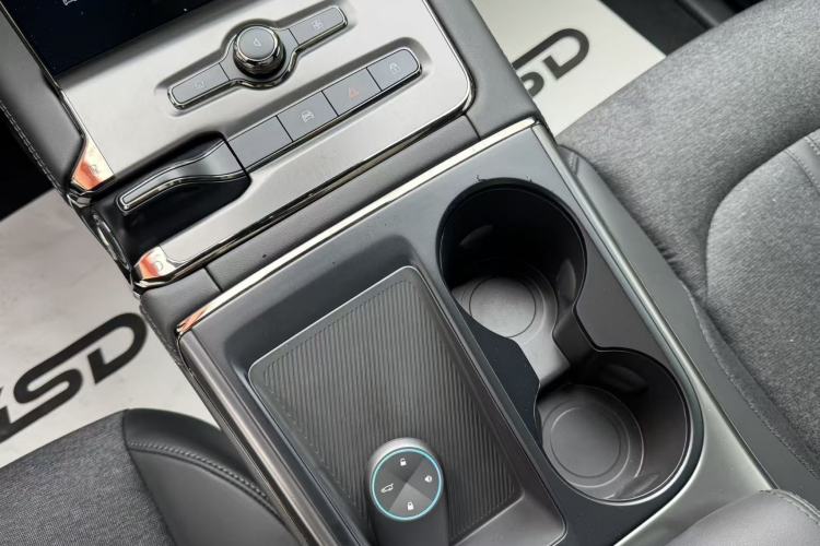 Used Nio EC6 2020 605 km Sport Edition Interior 4