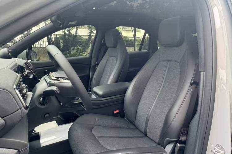 Used Nio EC6 2020 605 km Sport Edition Interior 5