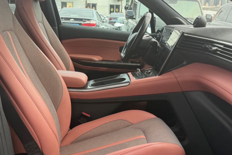 Used Nio EC6 2020 465 km Sport Edition Interior 6