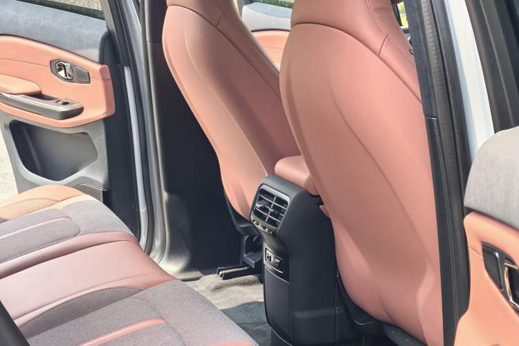 Used Nio EC6 2020 440 km Performance Version Interior 6