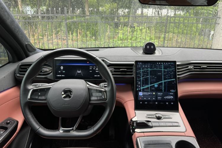 Used Nio EC6 2020 615 km Performance Edition Interior 7