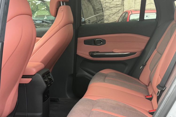 Used Nio EC6 2020 465 km Sport Edition Interior 7