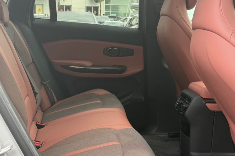 Used Nio EC6 2020 465 km Sport Edition Interior 8