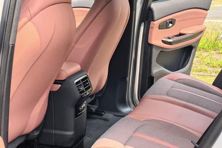 Used Nio EC6 2020 440 km Performance Version Interior 8
