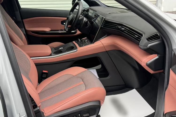 Used Nio EC6 2020 430 km Sport Version Interior 8
