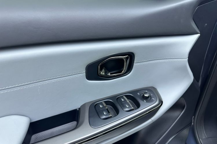 Used Nio EC6 2020 440KM Signature Edition Interior 9