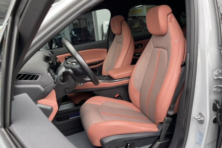 Used Nio EC6 2020 605 km Sport Edition Interior 9
