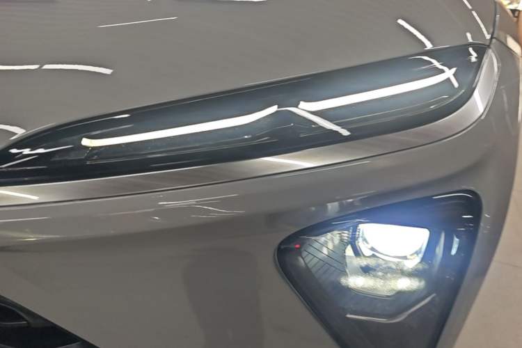 Used Nio EC6 2020 465 km Sport Edition Left Front Headlight
