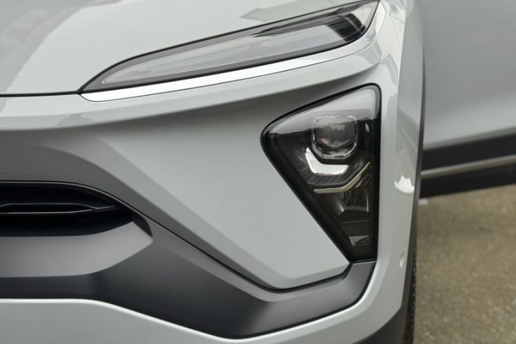 Used Nio EC6 2020 615 km Performance Edition Left Front Headlight