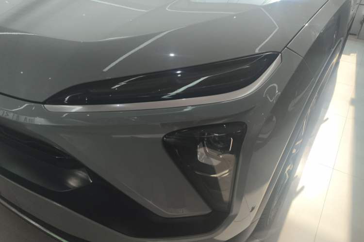 Used Nio EC6 2020 605 km Sport Edition Left Front Headlight