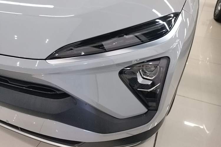 Used Nio EC6 2020 465 km Sport Edition Left Front Headlight