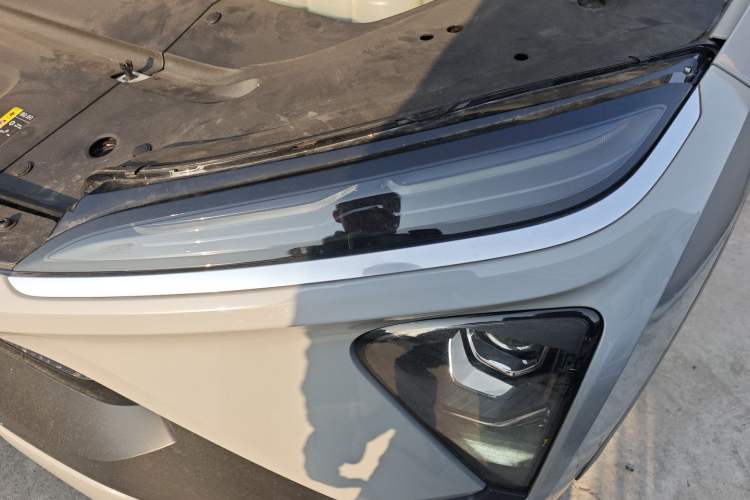 Used Nio EC6 2020 605 km Sport Edition Left Front Headlight
