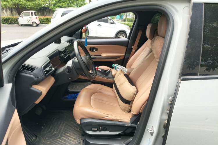 Used Nio EC6 2020 615 km Performance Edition Left Front Seat