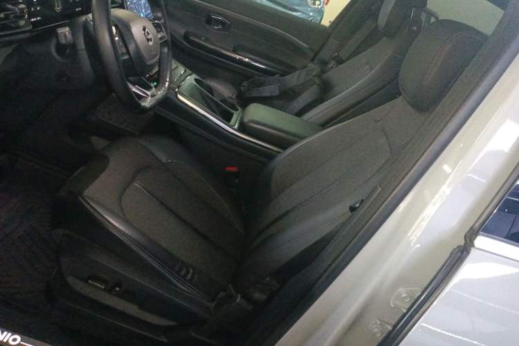 Used Nio EC6 2020 605 km Sport Edition Left Front Seat