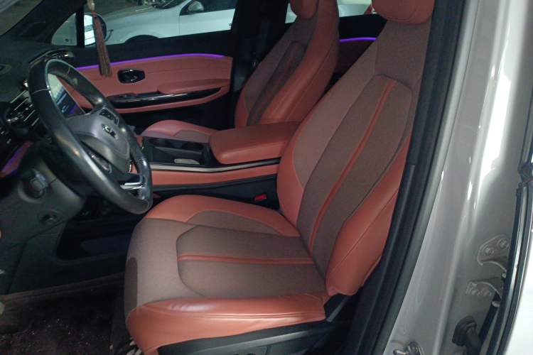 Used Nio EC6 2020 465 km Sport Edition Left Front Seat