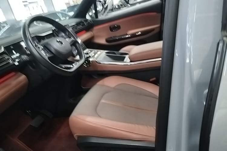 Used Nio EC6 2020 465 km Sport Edition Left Front Seat