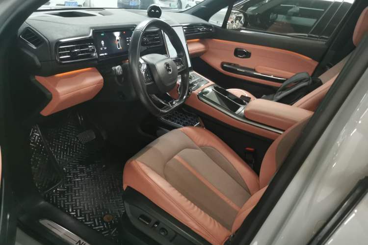 Used Nio EC6 2020 465 km Sport Edition Left Front Seat