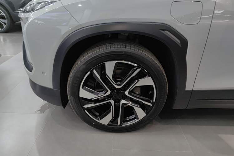 Used Nio EC6 2020 440KM Signature Edition Left Front Wheel Hub