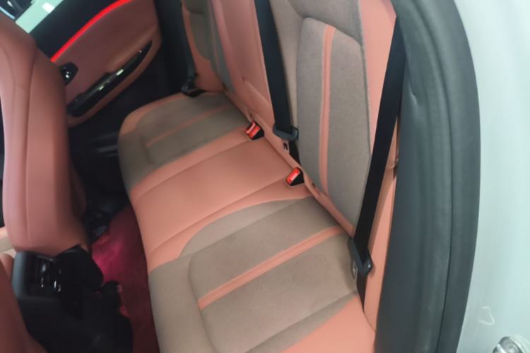 Used Nio EC6 2020 465 km Sport Edition Left Rear Seat