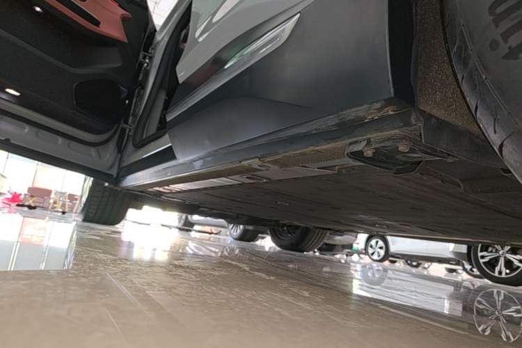 Used Nio EC6 2020 430 km Sport Version Left Side Sill