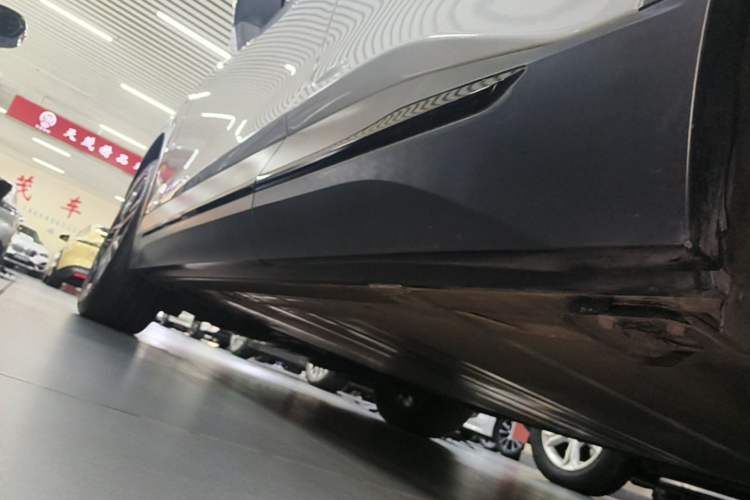 Used Nio EC6 2020 430 km Sport Version Left Side Sill