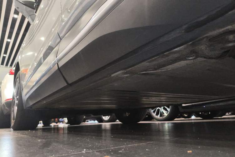 Used Nio EC6 2020 430 km Sport Version Left Side Sill