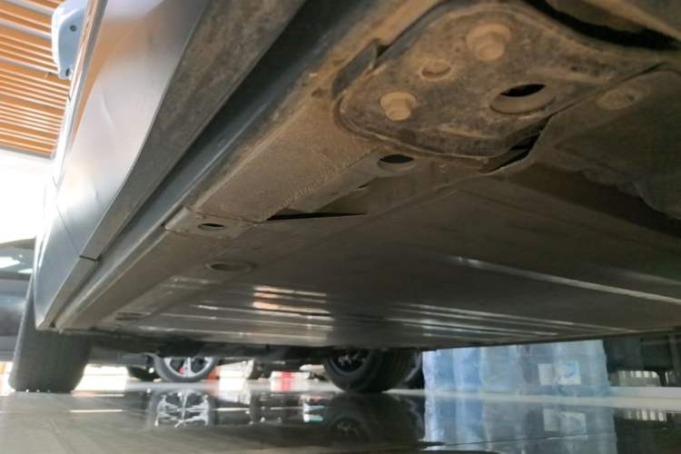 Used Nio EC6 2020 430 km Sport Version Left Side Sill