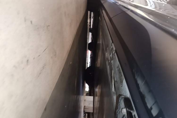 Used Nio EC6 2020 430 km Sport Version Left Side Sill