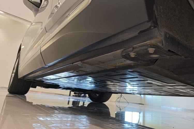 Used Nio EC6 2020 430 km Sport Version Left Side Sill