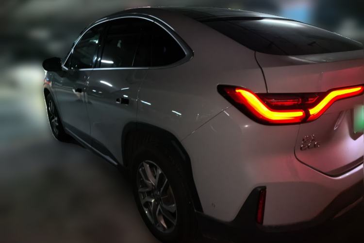 Used Nio EC6 2020 430 km Sport Version Rear Left 45 Deg