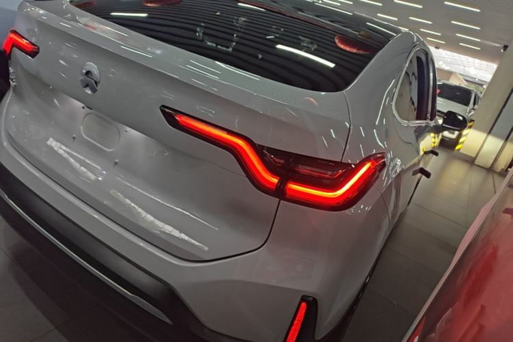 Used Nio EC6 2020 605 km Sport Edition Rear Right 45 Deg