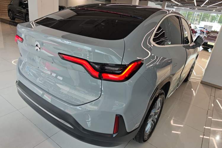 Used Nio EC6 2020 430 km Sport Version Rear Right 45 Deg