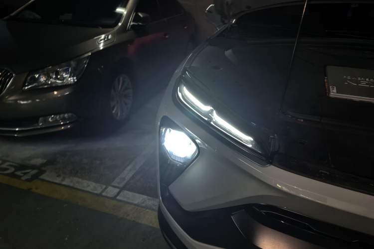 Used Nio EC6 2020 430 km Sport Version Right Front Headlight