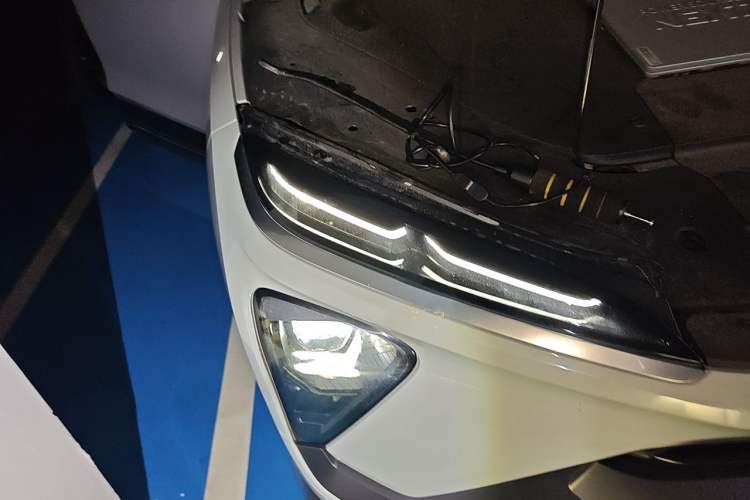 Used Nio EC6 2020 430 km Sport Version Right Front Headlight