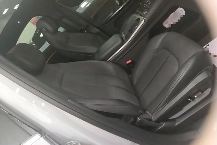 Used Nio EC6 2020 440 km Performance Version Right Front Seat