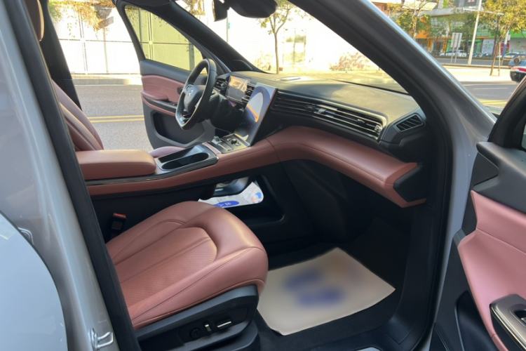 Used Nio EC6 2020 430 km Sport Version Right Front Seat