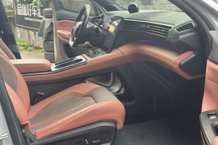 Used Nio EC6 2020 615 km Performance Edition Right Front Seat