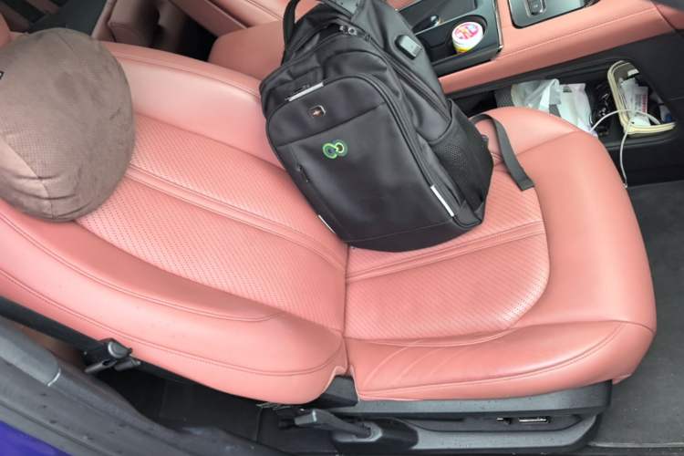 Used Nio EC6 2020 430 km Sport Version Right Front Seat