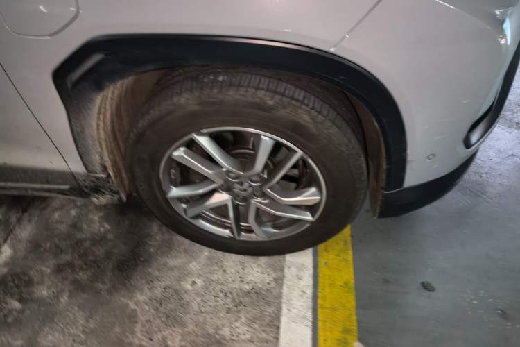 Used Nio EC6 2020 430 km Sport Version Right Front Wheel Hub