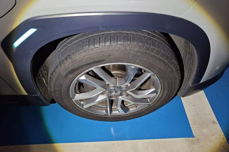 Used Nio EC6 2020 430 km Sport Version Right Front Wheel Hub