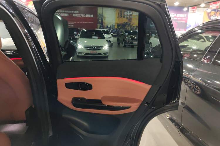 Used Nio EC6 2020 605 km Sport Edition Right Rear Door Interior