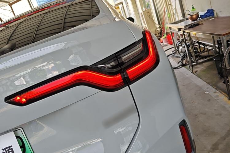 Used Nio EC6 2020 465 km Sport Edition Right Rear Taillight