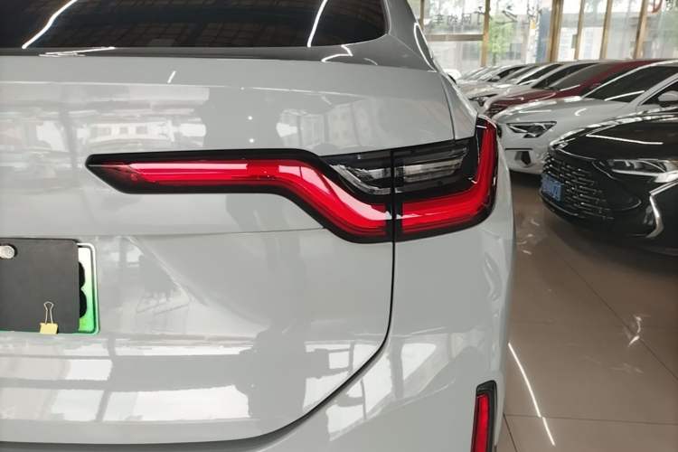 Used Nio EC6 2020 430 km Sport Version Right Rear Taillight